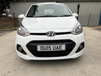 Used Hyundai i10 2015 for sale - 76236840: Photo 4