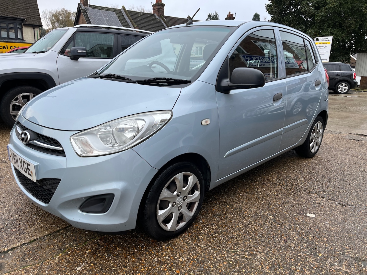 Used Hyundai i10 2011 for sale - 76588872: Photo 3