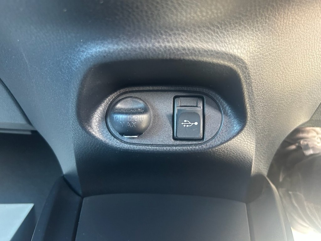 Used Toyota Yaris 2016 for sale - 76535915: Photo 33