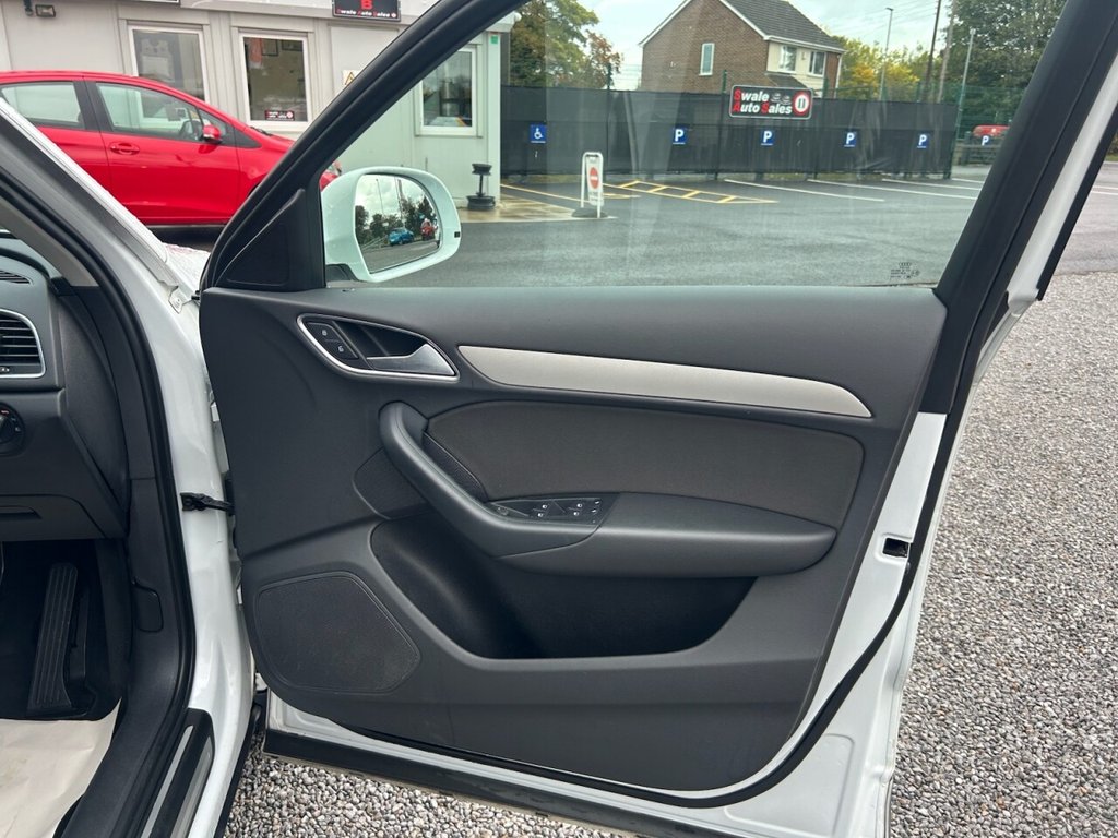 Used Audi Q3 2014 for sale - 76132181: Photo 12