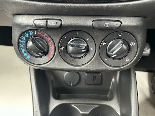 Used Vauxhall Corsa 2019 for sale - 76210517: Photo 27