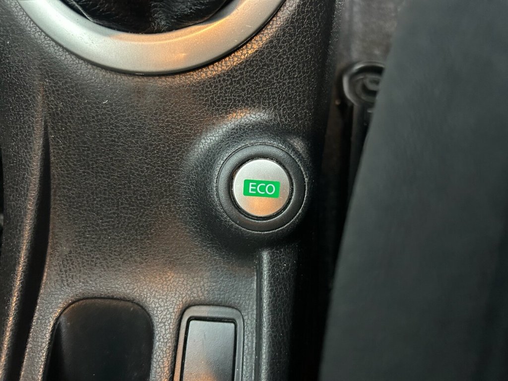 Used Nissan Note 2015 for sale - 76711162: Photo 26