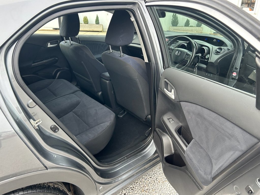 Used Honda Civic 2013 for sale - 77666829: Photo 31