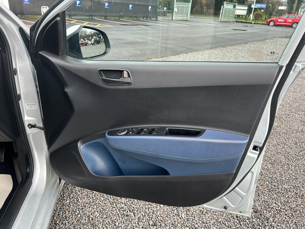 Used Hyundai i10 2014 for sale - 76698677: Photo 12