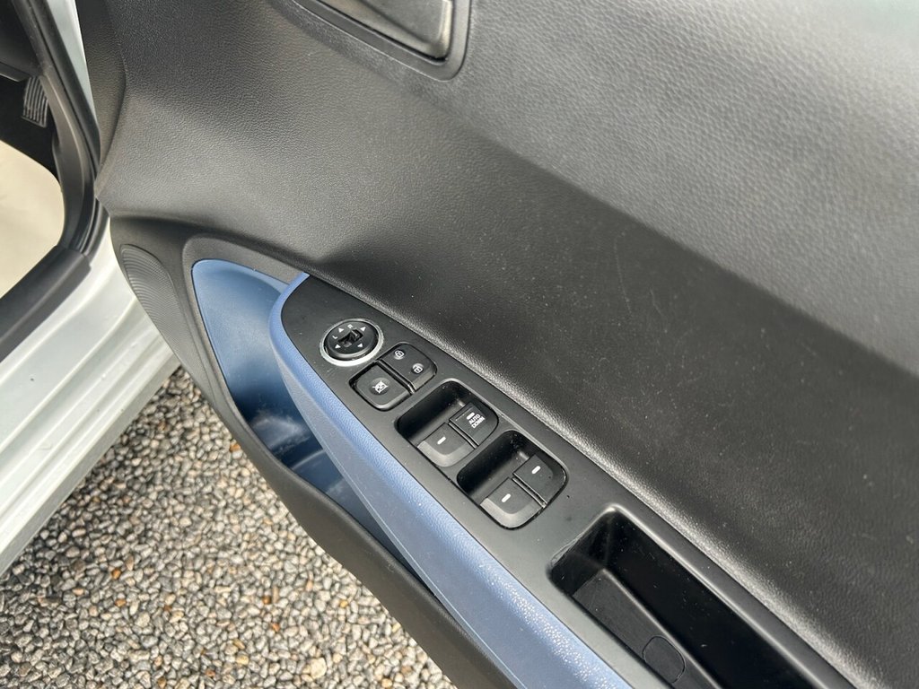 Used Hyundai i10 2014 for sale - 76698677: Photo 13