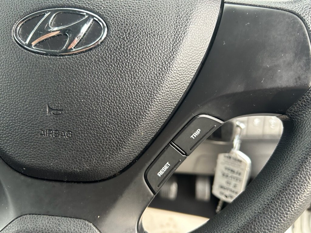 Used Hyundai i10 2014 for sale - 76698677: Photo 20