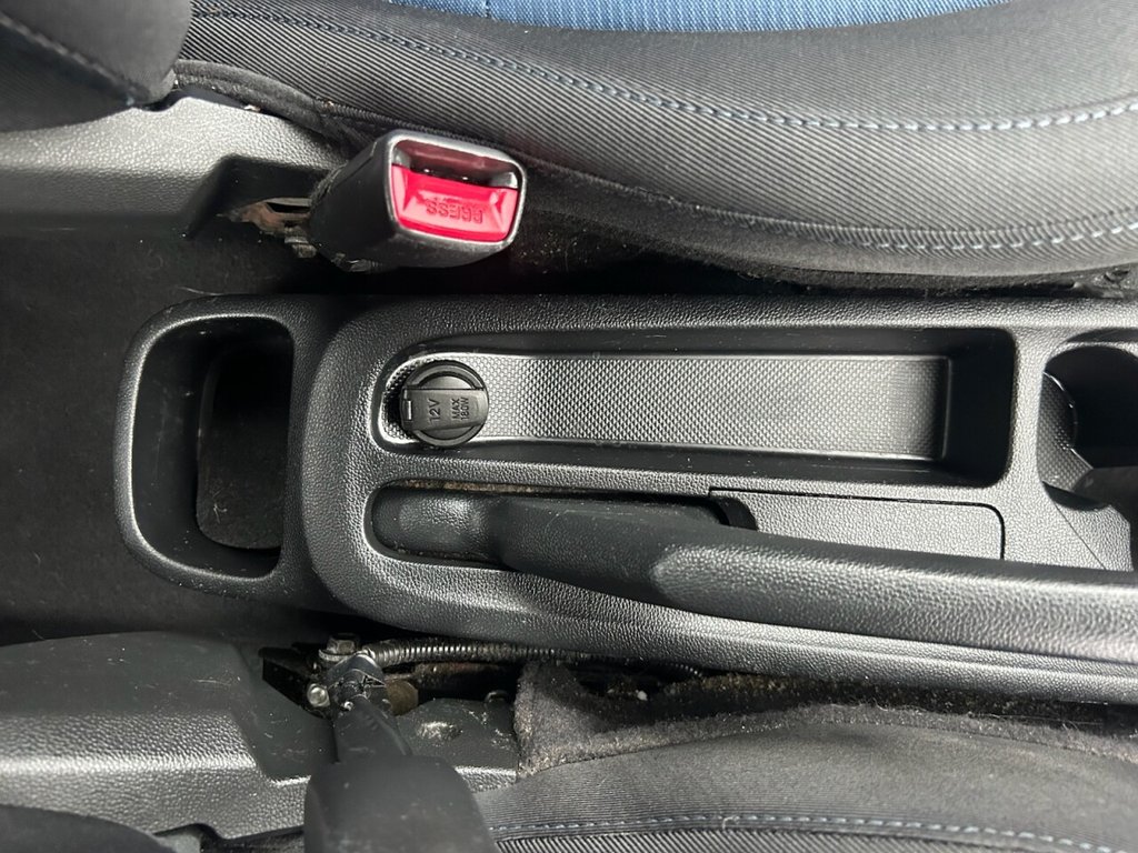 Used Hyundai i10 2014 for sale - 76698677: Photo 32