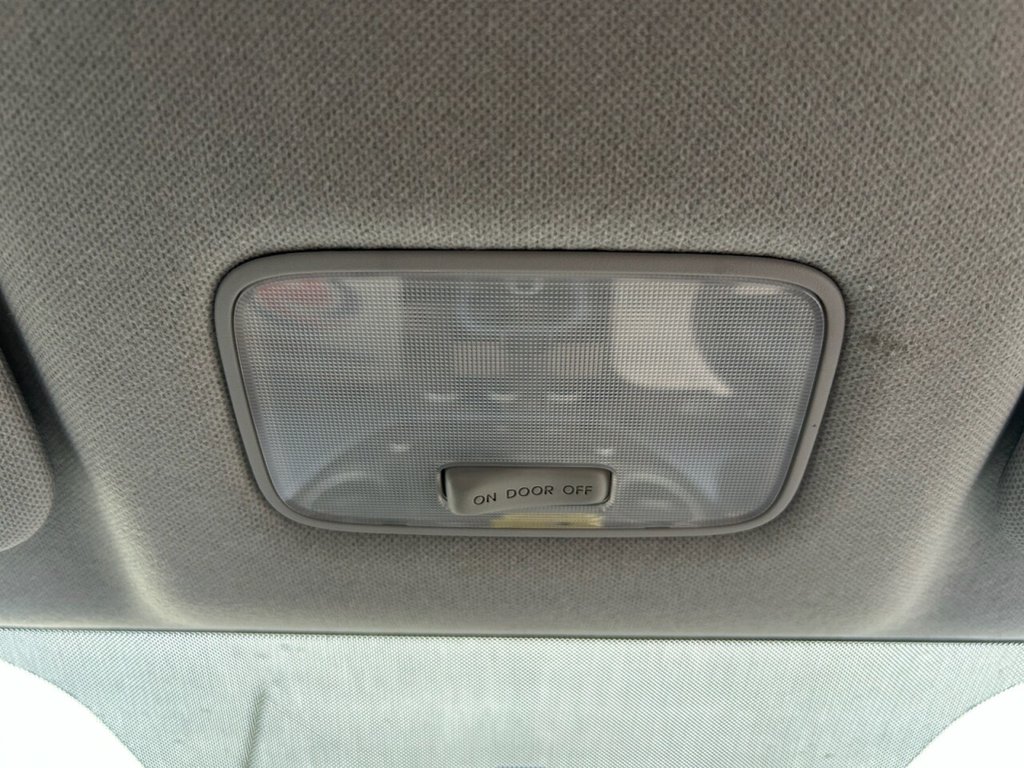 Used Hyundai i10 2014 for sale - 76698677: Photo 33