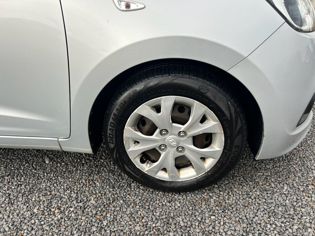 Used Hyundai i10 2014 for sale - 76698677: Photo 43