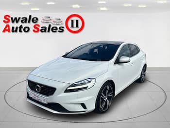 Used Volvo V40 2017 for sale - 79738378: Photo