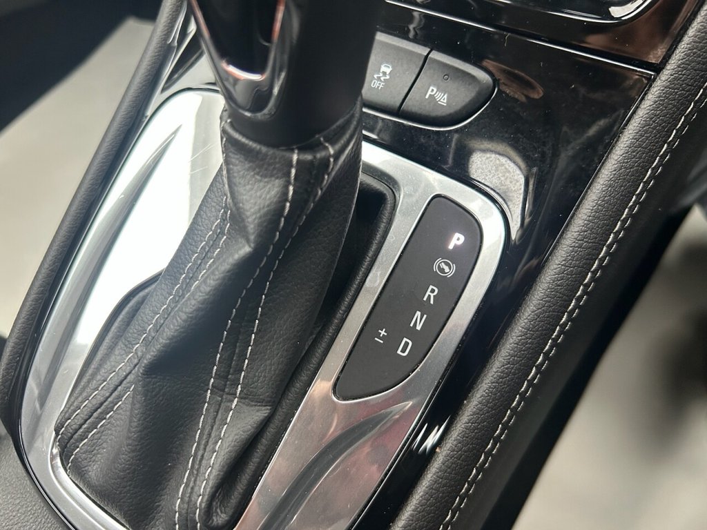 Vehicle 33