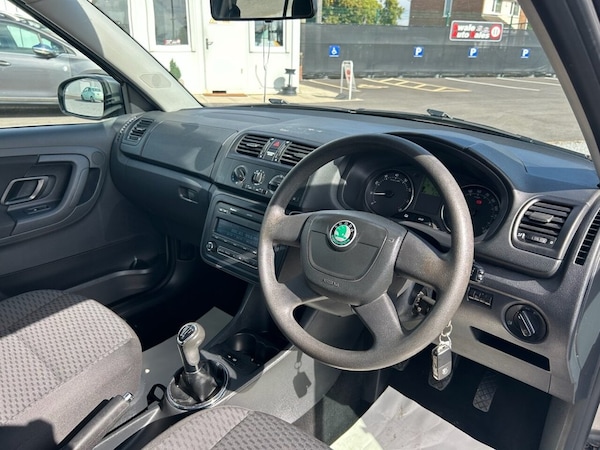 Used Skoda Fabia 2010 for sale - 75607413: Photo 16