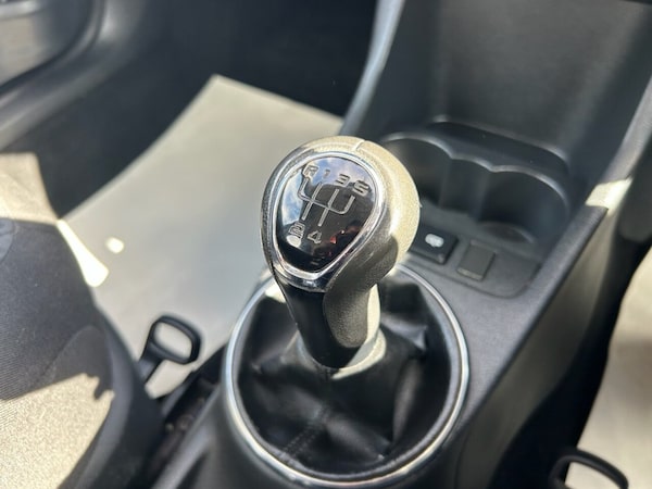 Used Skoda Fabia 2010 for sale - 75607413: Photo 28