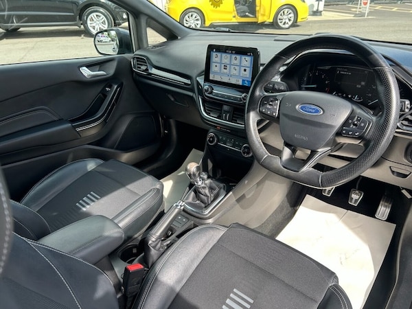 Used Ford Fiesta 2018 for sale - 75675631: Photo 19