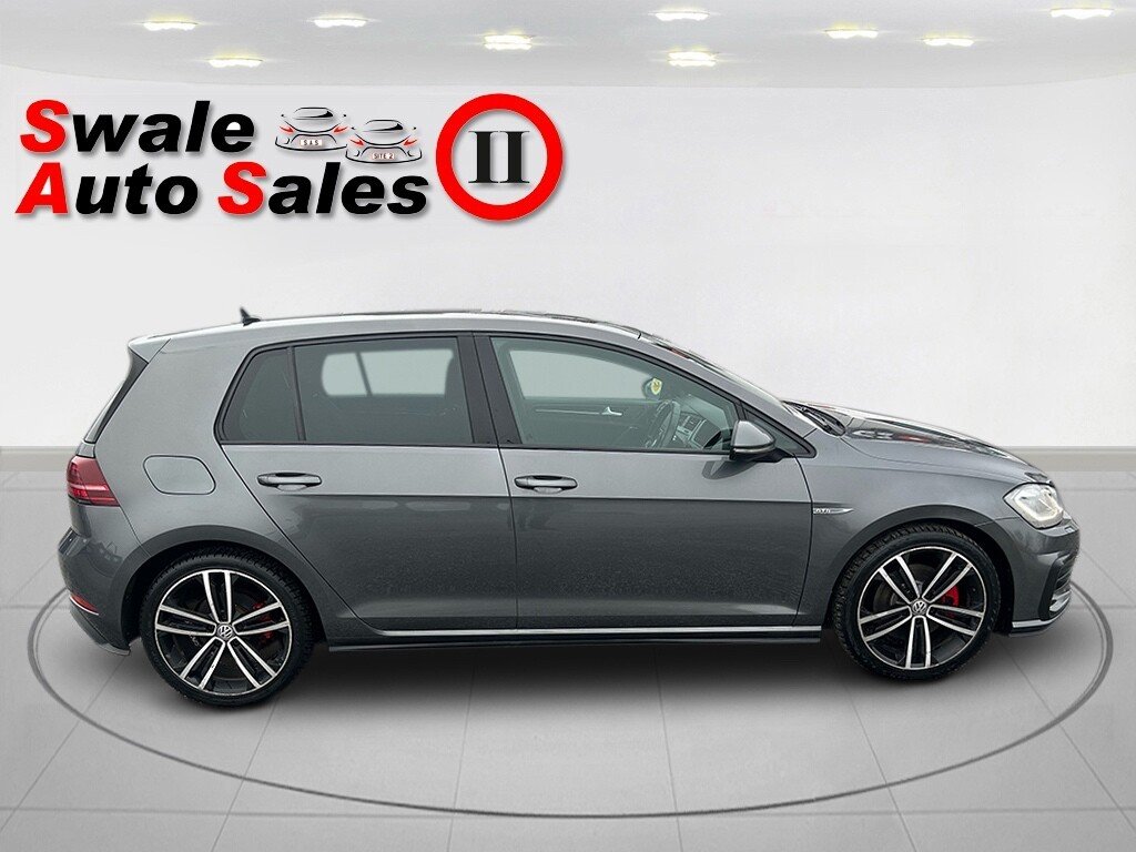 Used Volkswagen Golf 2017 for sale - 77792104: Photo 7