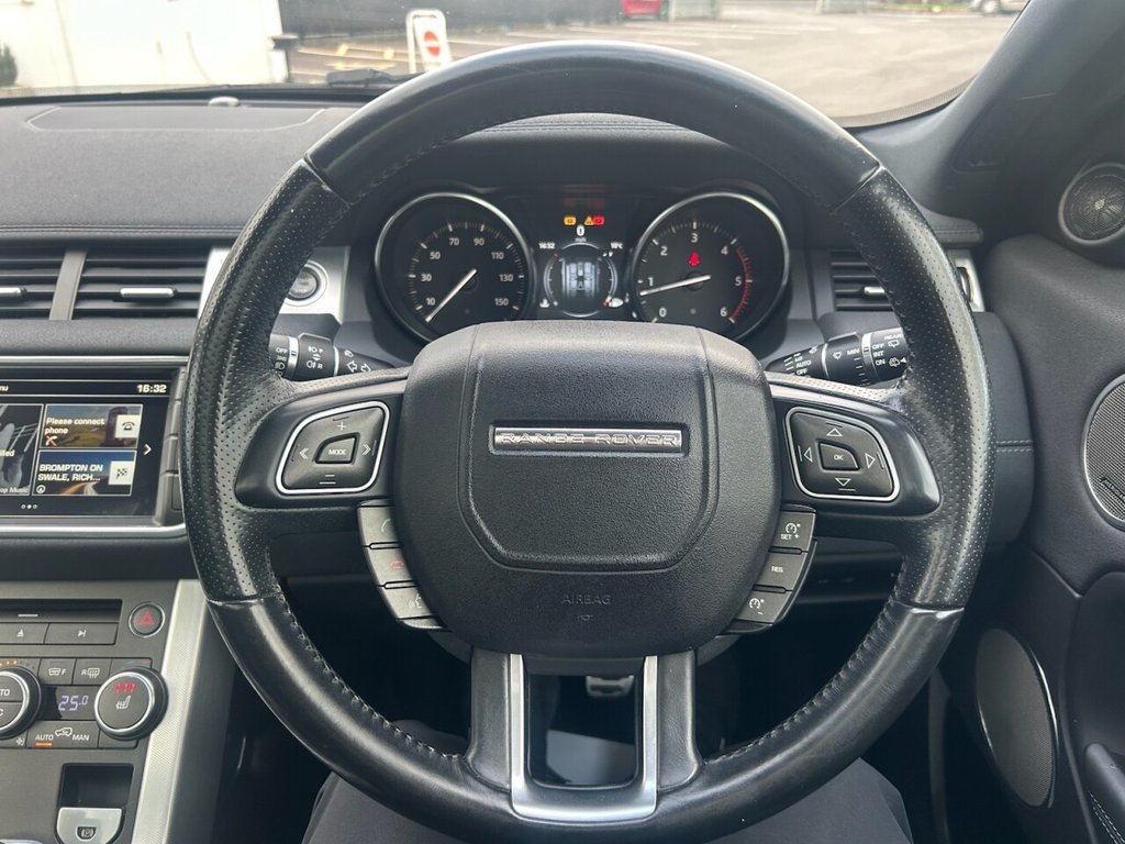 Used Land Rover Range Rover Evoque 2015 for sale - 77991009: Photo 18