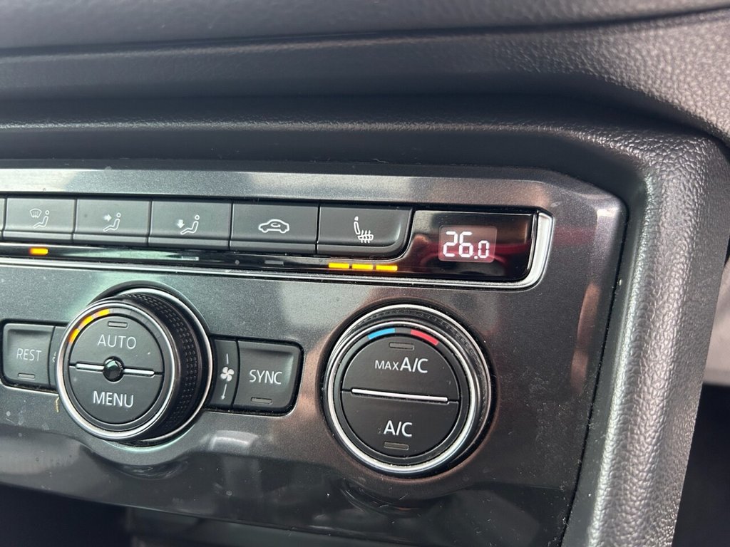 Used Volkswagen Tiguan 2016 for sale - 76223610: Photo 32