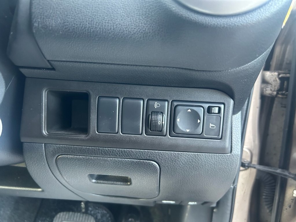 Used Nissan Note 2009 for sale - 76356125: Photo 19