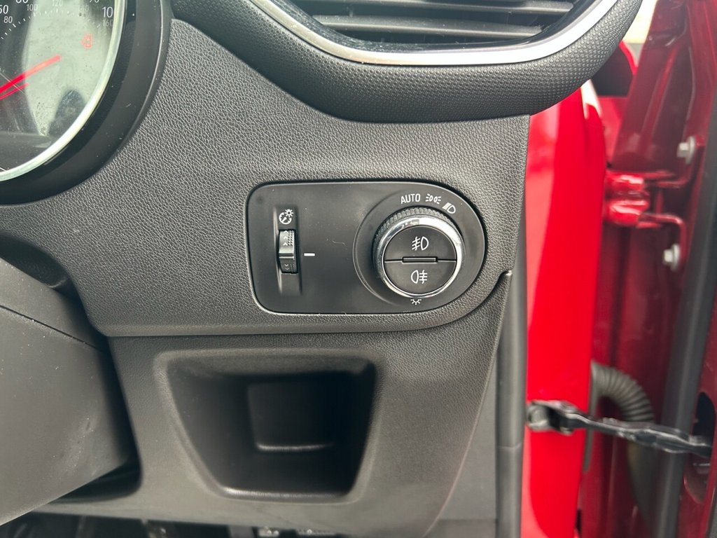 Used Vauxhall Crossland 2021 for sale - 76038935: Photo 16