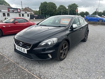 Used Volvo V40 2015 for sale - 78819392: Photo
