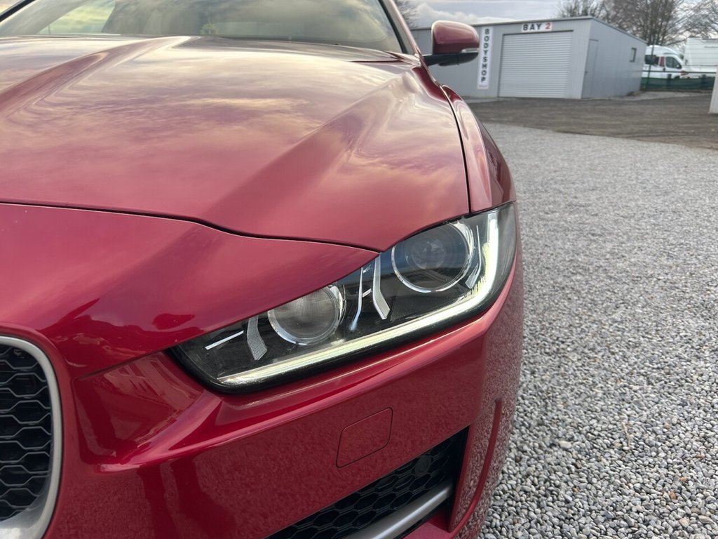 Used Jaguar XE 2017 for sale - 77161688: Photo 11