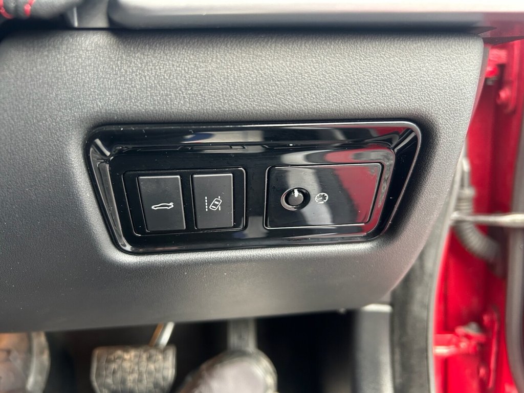 Used Jaguar XE 2017 for sale - 77161688: Photo 18