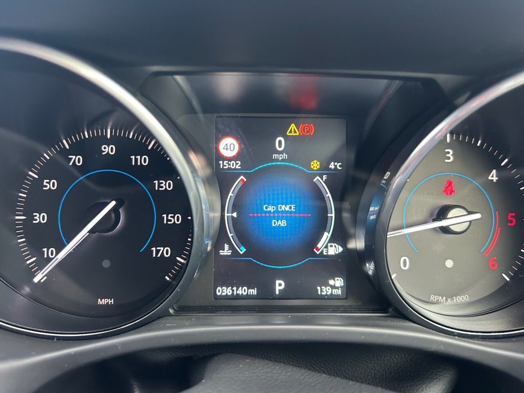 Used Jaguar XE 2017 for sale - 77161688: Photo 24