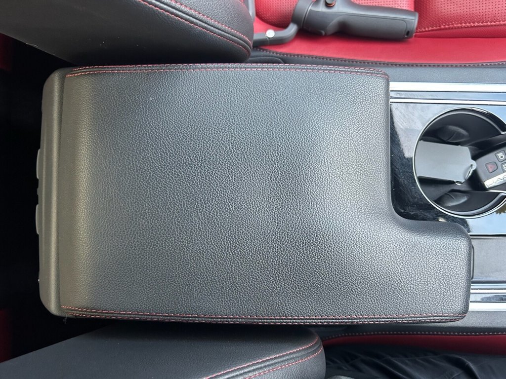 Used Jaguar XE 2017 for sale - 77161688: Photo 27