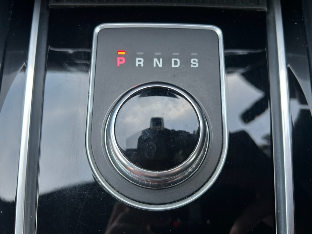 Used Jaguar XE 2017 for sale - 77161688: Photo 31