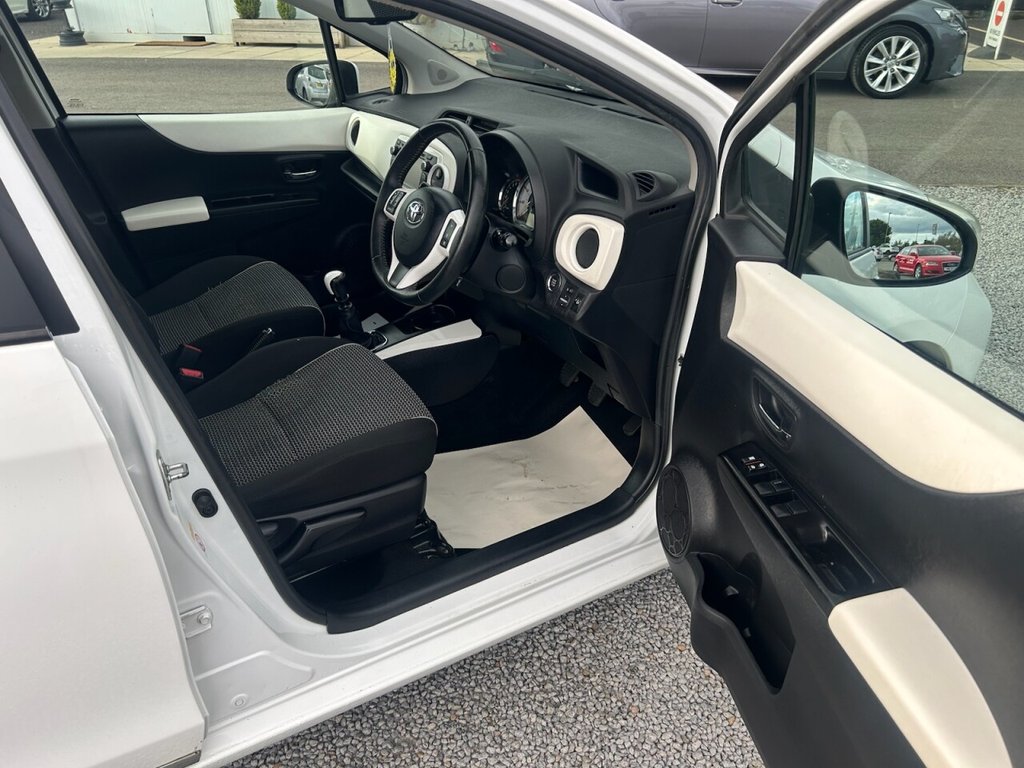 Used Toyota Yaris 2013 for sale - 75877675: Photo 12