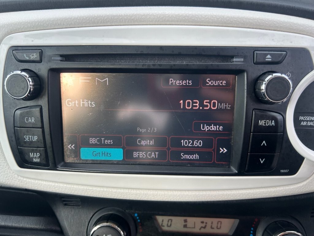 Used Toyota Yaris 2013 for sale - 75877675: Photo 25