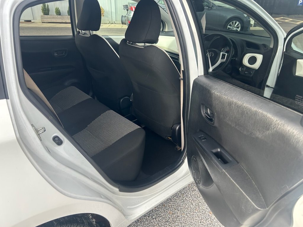 Used Toyota Yaris 2013 for sale - 75877675: Photo 34