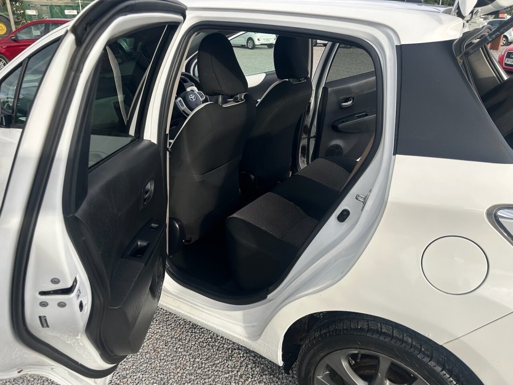 Used Toyota Yaris 2013 for sale - 75877675: Photo 35