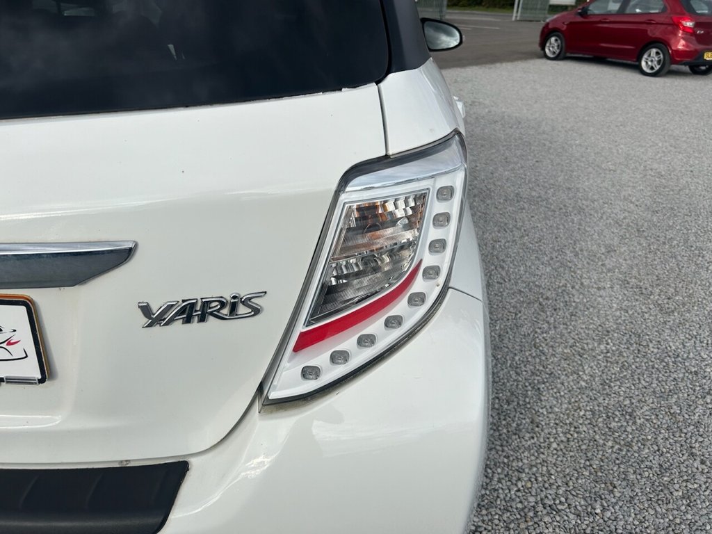 Used Toyota Yaris 2013 for sale - 75877675: Photo 5