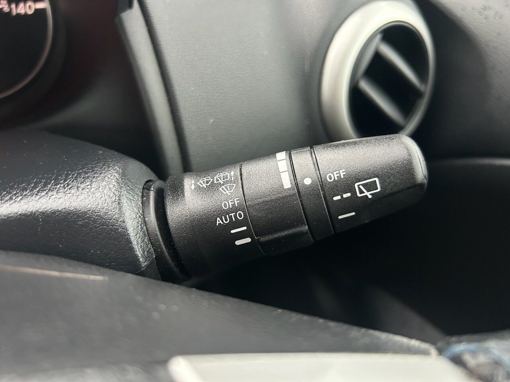 Used Nissan Note 2013 for sale - 77110793: Photo 28