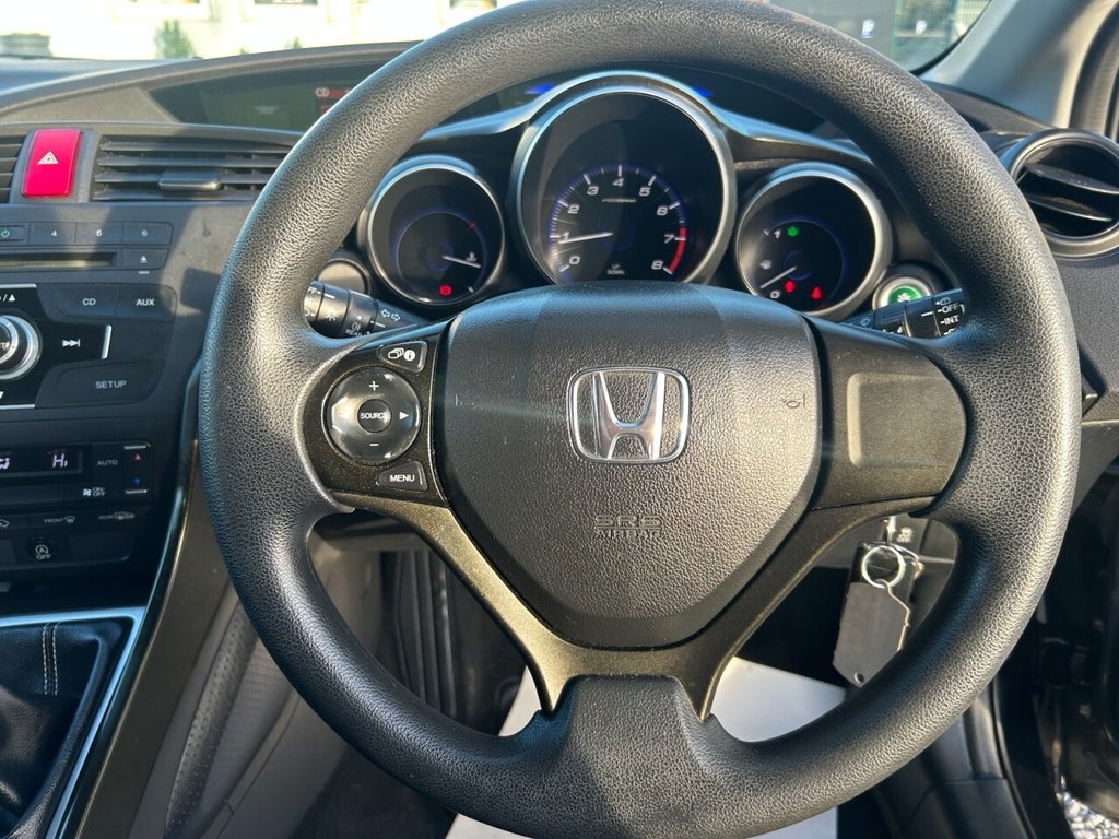 Used Honda Civic 2012 for sale - 76751087: Photo 18