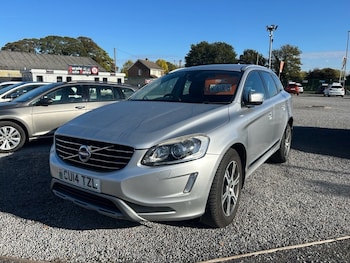 2014 (14) - 2.4 D5 SE Lux Nav SUV 5dr Diesel Geartronic AWD Euro 5 (215 ps) Automatic 4