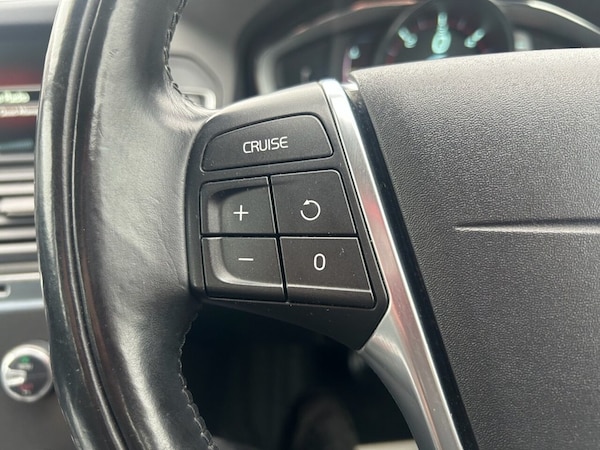 Used Volvo XC60 2014 for sale - 76210521: Photo 23