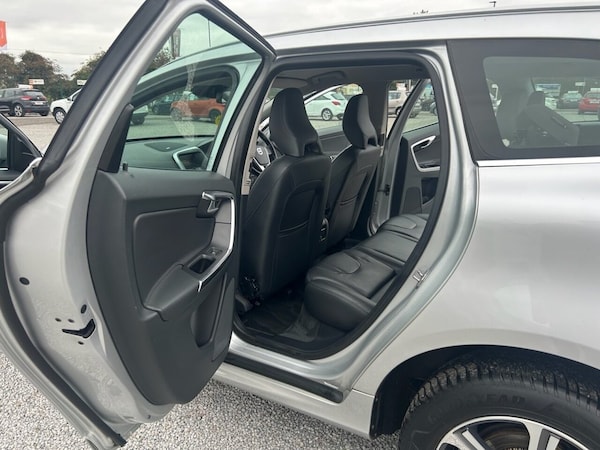 Used Volvo XC60 2014 for sale - 76210521: Photo 35