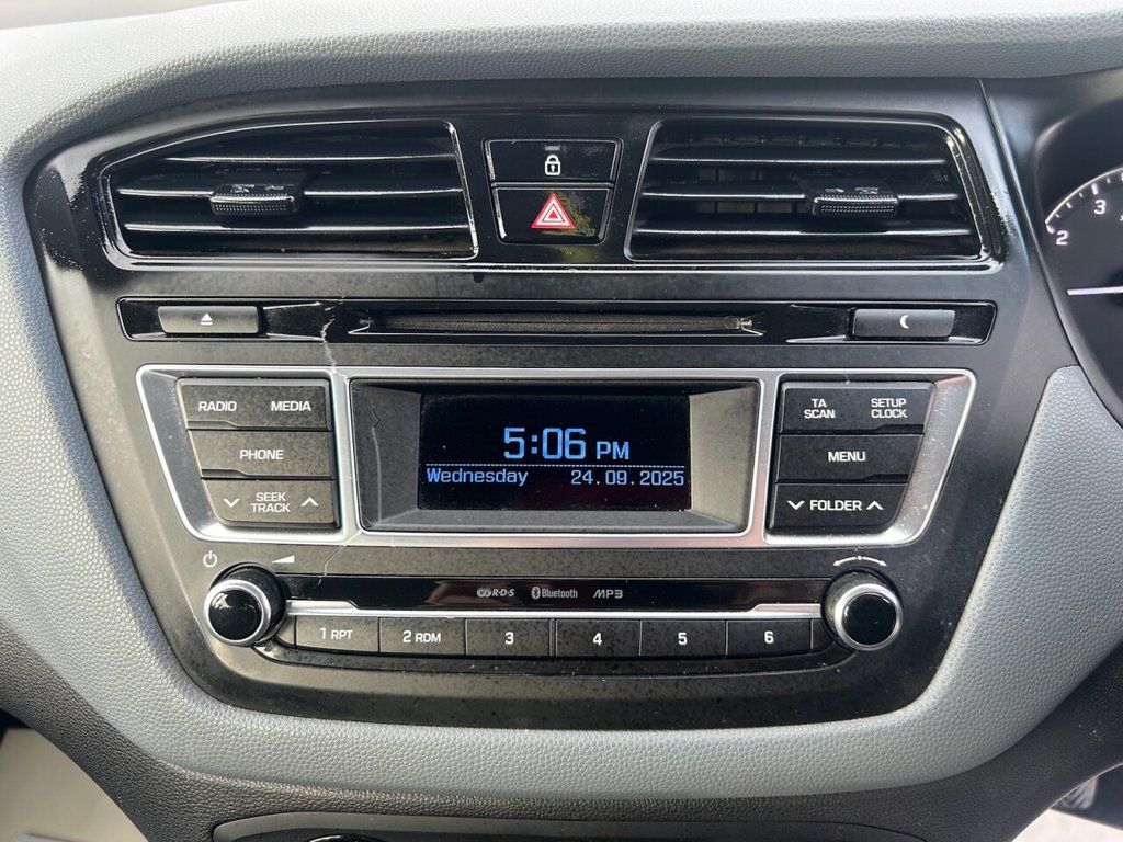 Used Hyundai i20 2016 for sale - 75877658: Photo 21