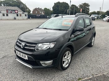 Used Dacia Sandero Stepway 2016 for sale - 79777871: Photo
