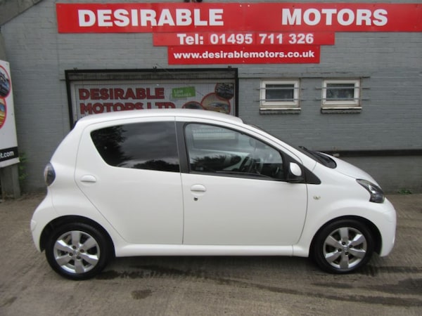 Used Toyota AYGO 2013 for sale - 75689685: Photo 5