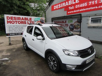 Used Dacia Sandero Stepway 2014 for sale - 78818211: Photo