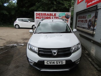 Used Dacia Sandero Stepway 2014 for sale - 78818211: Photo