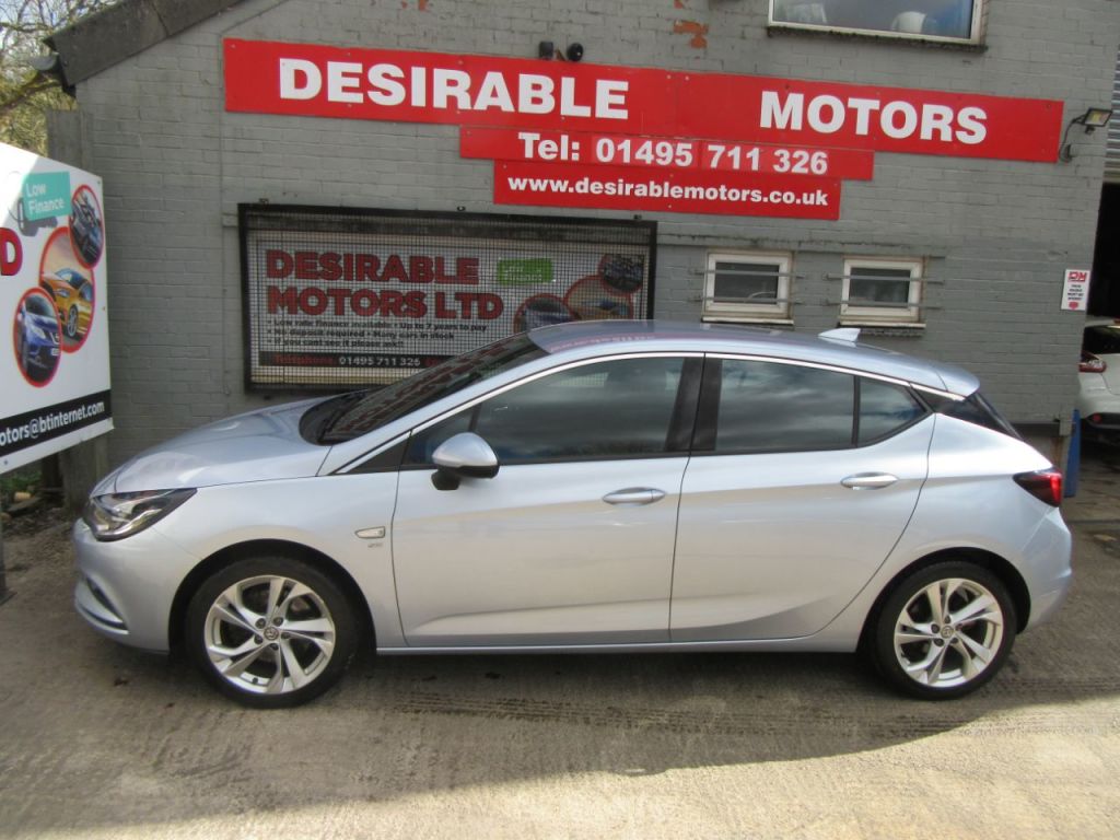 Used Vauxhall Astra 2017 for sale - 78068027: Photo 8