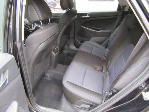 Used Hyundai TUCSON 2016 for sale - 75689702: Photo 12
