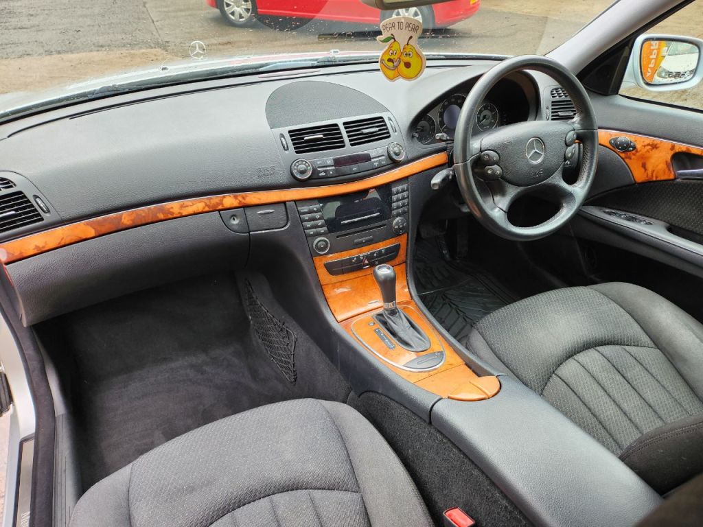 Used Mercedes-Benz E Class 2008 for sale - 77685083: Photo 6