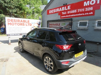Used Kia Stonic 2019 for sale - 75689679: Photo