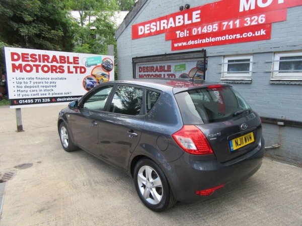 Used Kia Ceed 2011 for sale - 75689697: Photo 6
