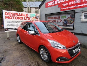Used Peugeot 208 2015 for sale - 77685090: Photo
